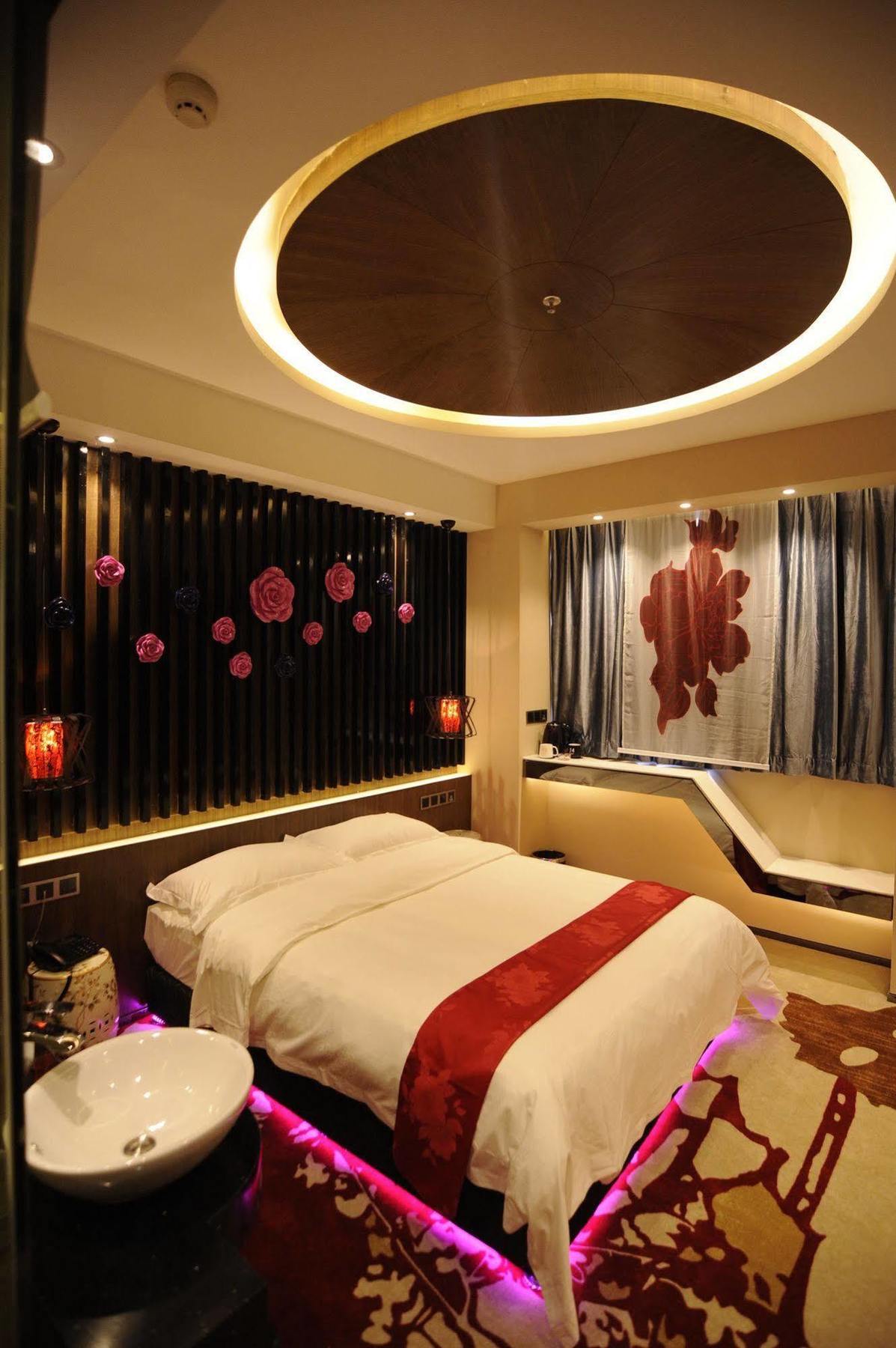 Secret Garden Hotel Kanton Exterior foto